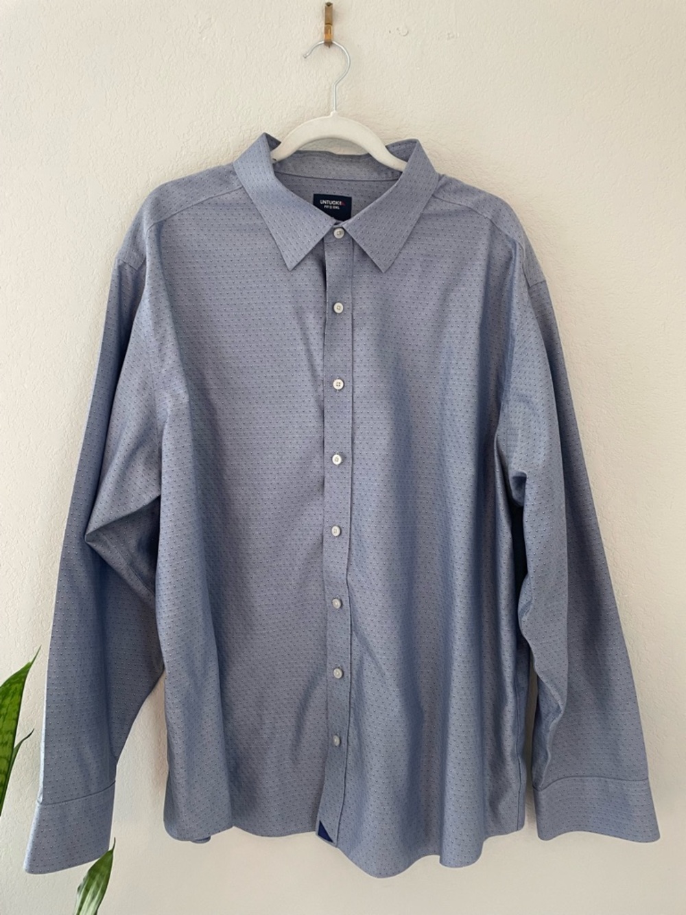 Untuckit DXL Mens Button Down Long Sleeve Oliver Blue Wrinkle Free Shirt 2XL
